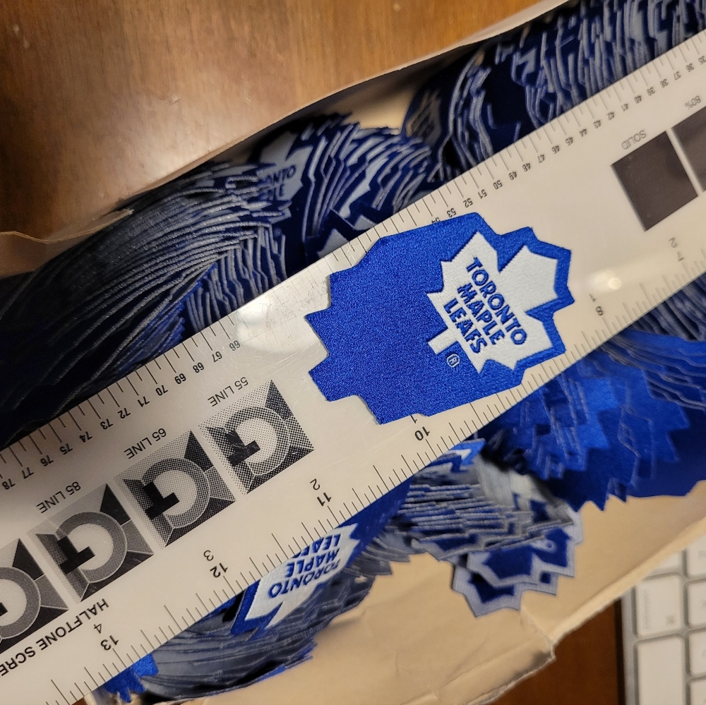 500 Toronto Maple Leafs Iron on Patches